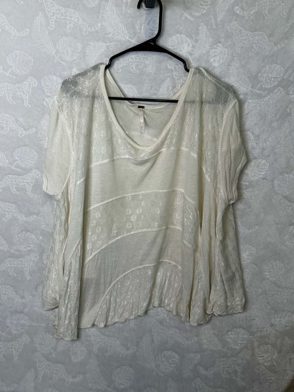 Free People Women's White Floral Embroidered Short Sleeve Top Size Large